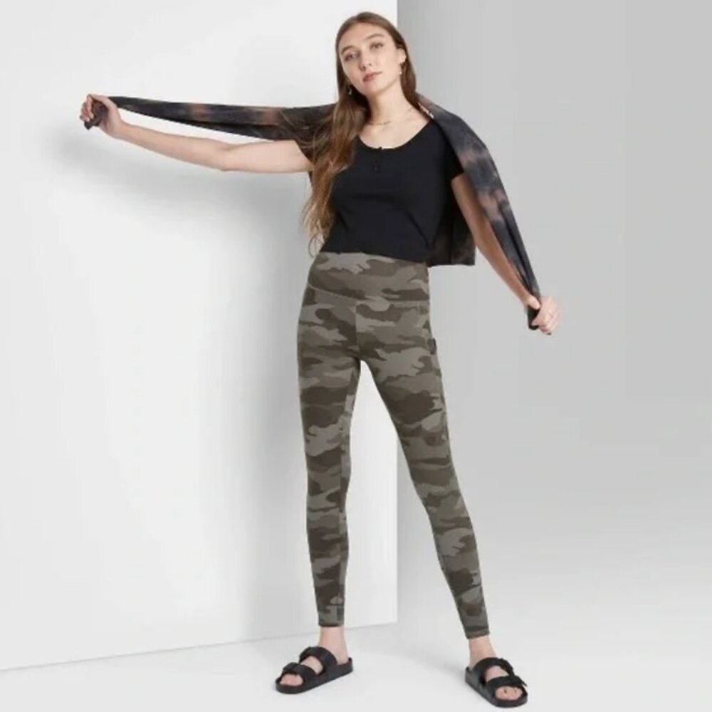 Wild Fable High Waisted Camo Leggings XXL